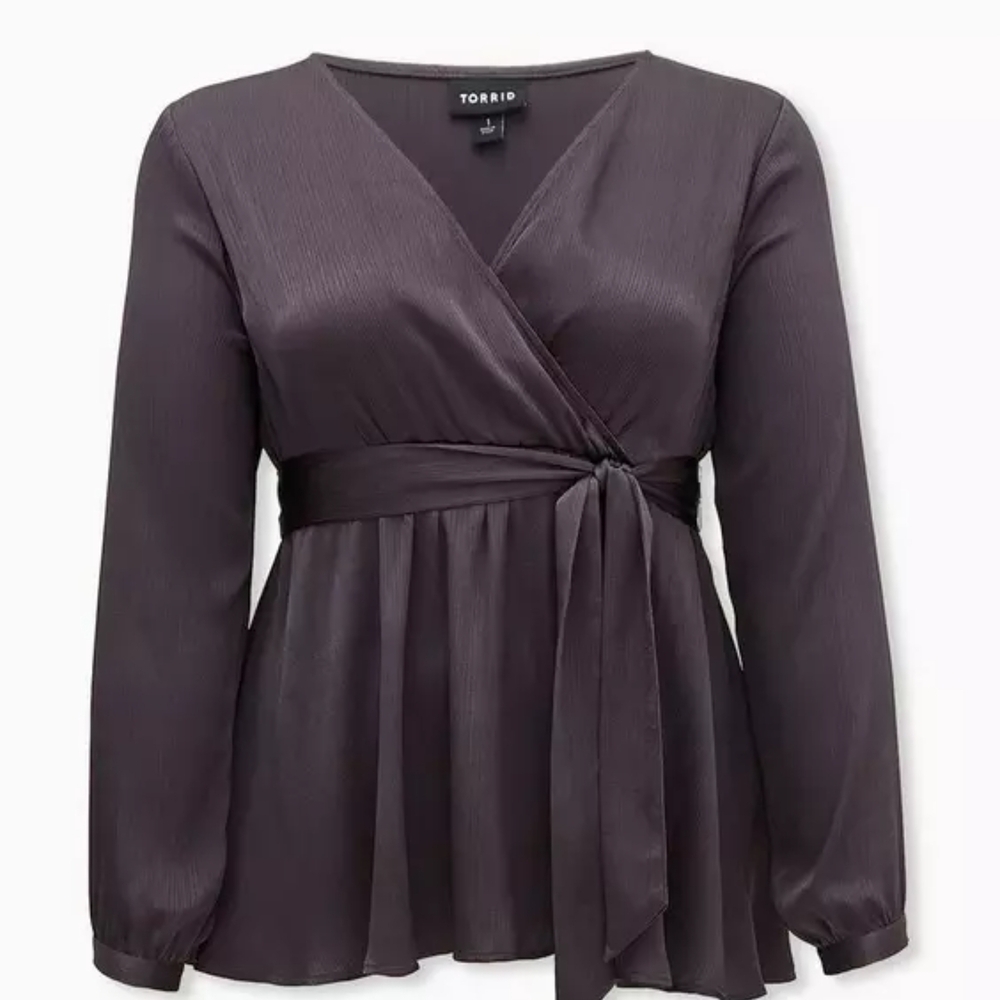 Torrid 1 1X 14/16 Metallic Grey Satin Surplice Long Sleeve Babydoll Peplum Top